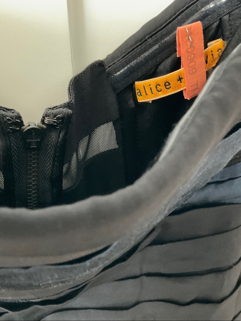 Alice + Olivia Black and Navy Strapless Pleated Silk Dress - Picture 2 of 8